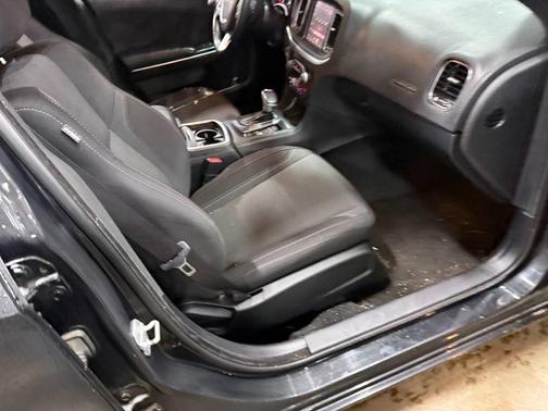 2015 Dodge Charger SXT