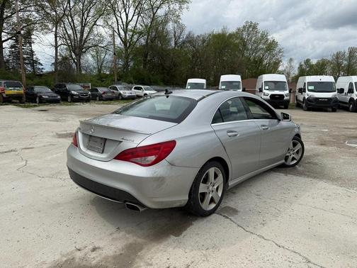 2015 Mercedes-Benz CLA-Class 250