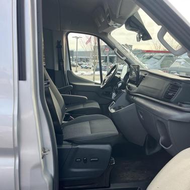 2022 Ford Transit-350 XLT