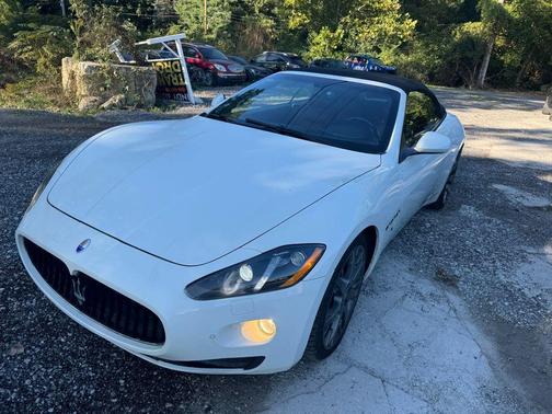 2017 Maserati GranTurismo Base