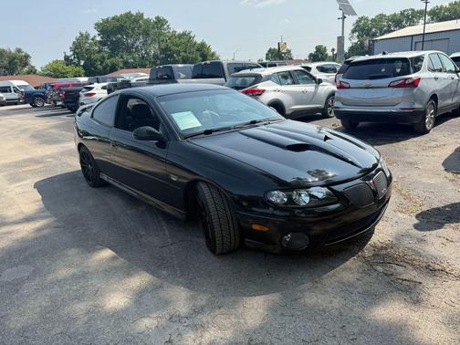 2004 Pontiac GTO
