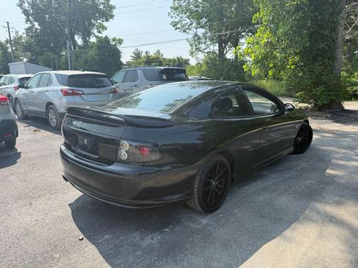 2004 Pontiac GTO