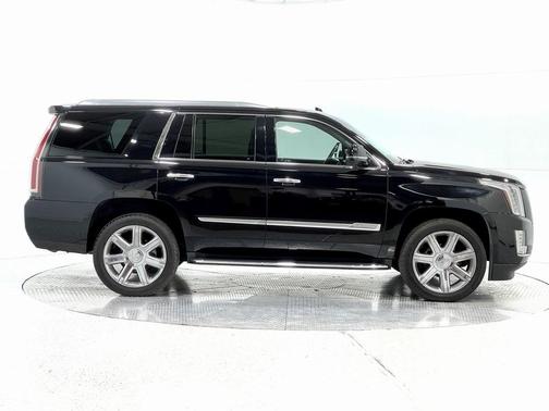 2018 Cadillac Escalade Premium Luxury