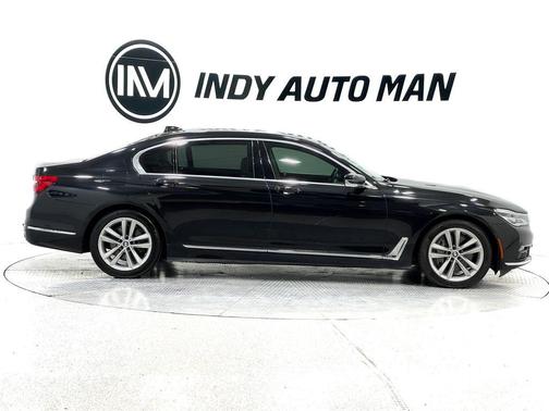 2018 BMW 750 i