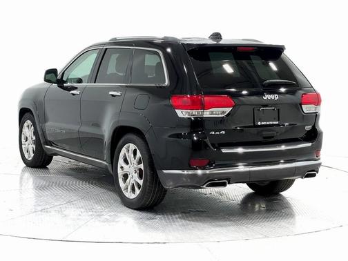 2019 Jeep Grand Cherokee Summit