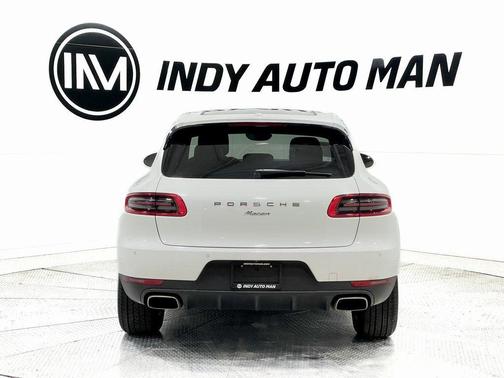 2018 Porsche Macan Base