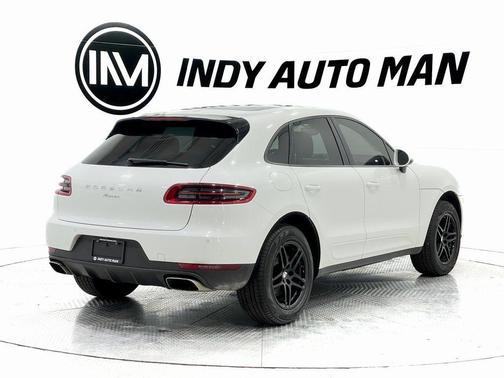 2018 Porsche Macan Base