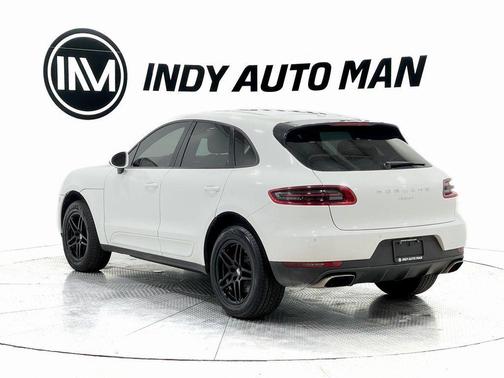2018 Porsche Macan Base
