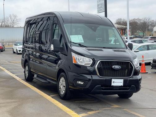 2022 Ford Transit-350 XLT