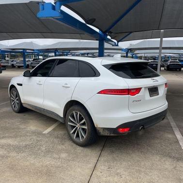 2019 Jaguar F-PACE 30t Prestige