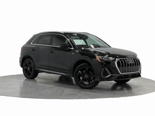 2021 Audi Q3 45 S line Premium