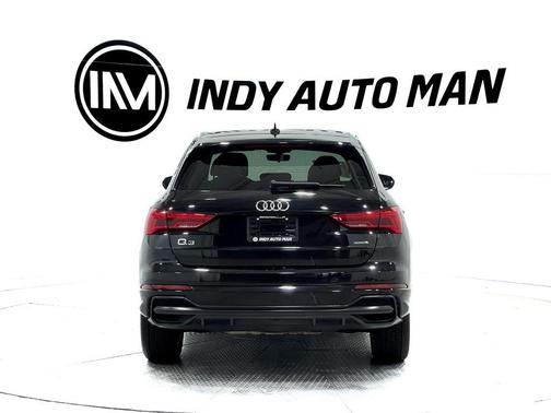 2021 Audi Q3 45 S line Premium