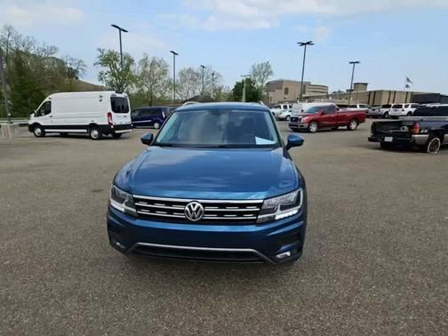 2019 Volkswagen Tiguan 2.0T SEL