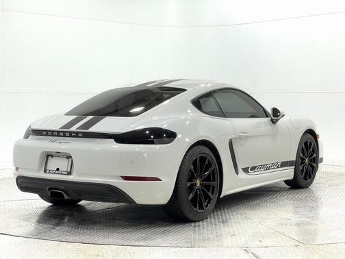 2018 Porsche 718 Cayman Base