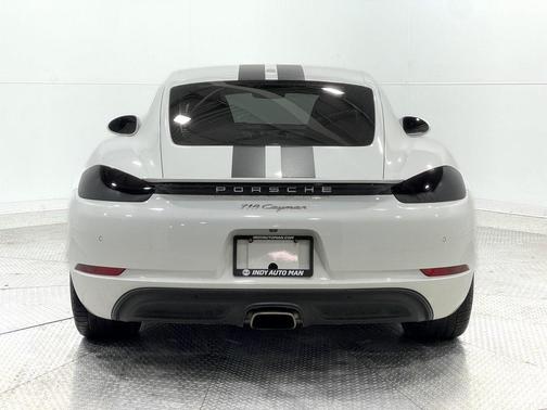 2018 Porsche 718 Cayman Base