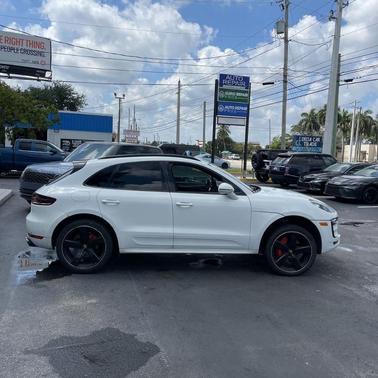 2018 Porsche Macan GTS