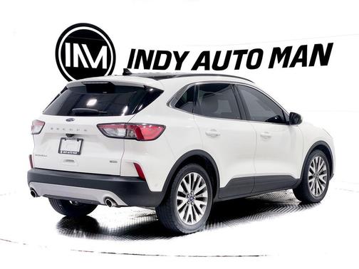 2020 Ford Escape Titanium Hybrid