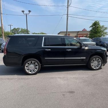 2017 Cadillac Escalade ESV Platinum