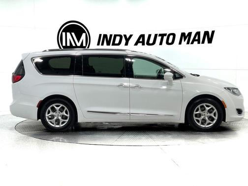 2018 Chrysler Pacifica Touring-L Plus