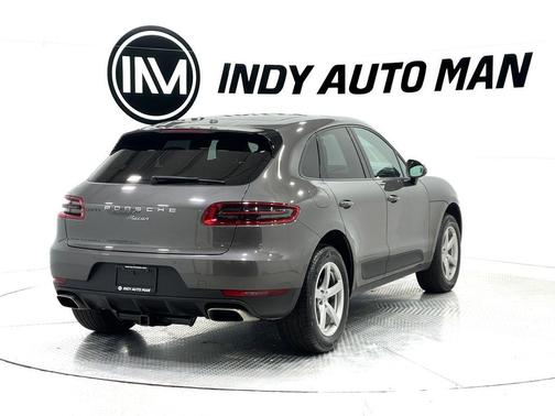 2018 Porsche Macan Base