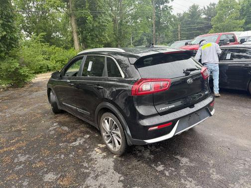 2017 Kia Niro Touring
