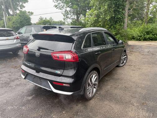2017 Kia Niro Touring