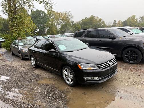 2015 Volkswagen Passat 1.8T Auto SE
