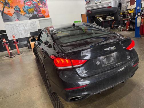 Vik Black 2020 Genesis G80 3.8