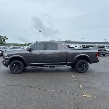 Crystal Metallic 2017 RAM 2500 Laramie