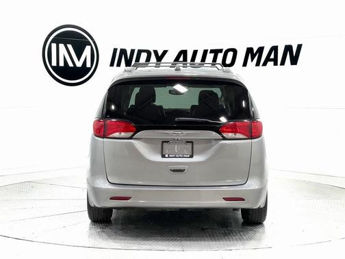 2021 Chrysler Voyager LXI