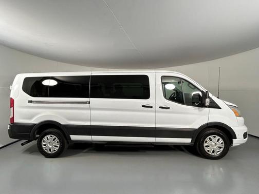 2022 Ford Transit-350 XLT