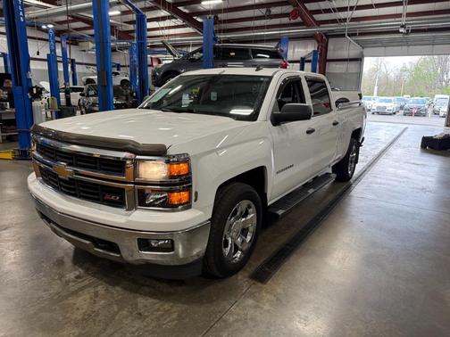 Summit White 2014 Chevrolet Silverado 1500 LT