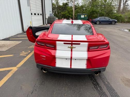2017 Chevrolet Camaro 2LT