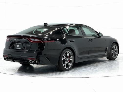 2018 Kia Stinger GT1