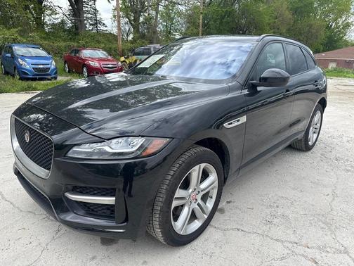 2019 Jaguar F-PACE 30t R-Sport