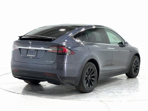 2019 Tesla Model X Long Range