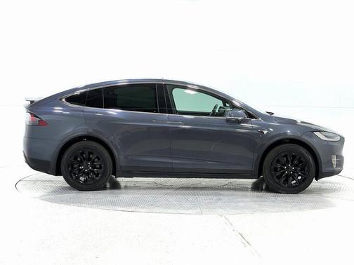 2019 Tesla Model X Long Range