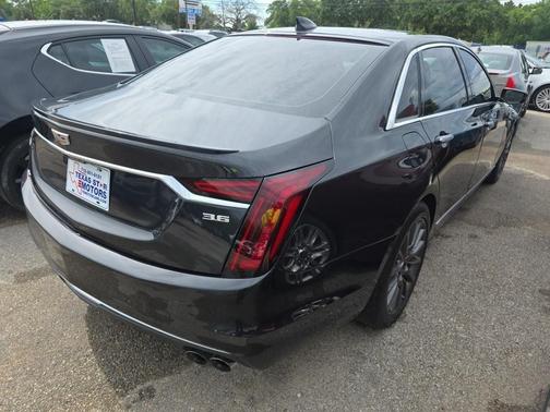 Manhattan Noir Metallic 2019 Cadillac CT6 Luxury