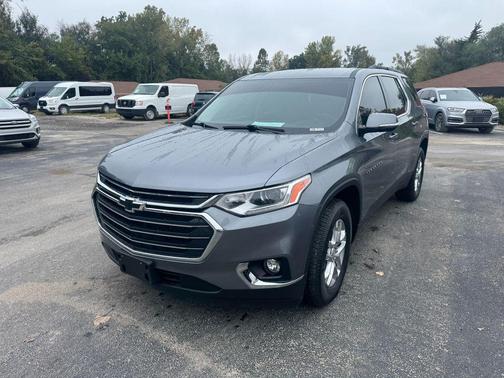 2020 Chevrolet Traverse LT Cloth