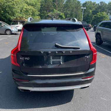 2019 Volvo XC90 T6 Momentum