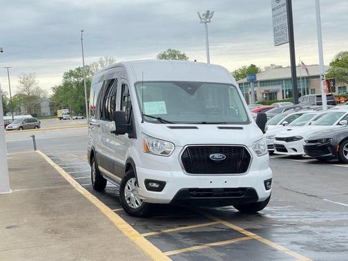 2022 Ford Transit-350 XLT