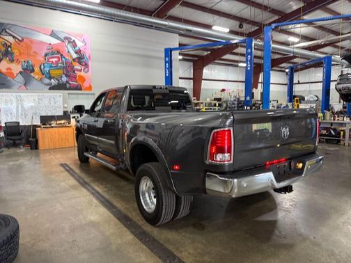 2017 RAM 3500 Laramie