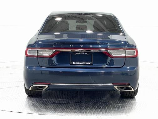 2017 Lincoln Continental Select