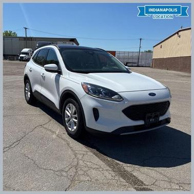 Oxford White 2020 Ford Escape SE