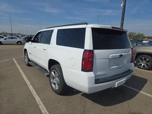 2019 Chevrolet Suburban LT