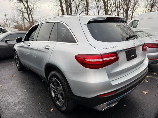 2019 Mercedes-Benz GLC 350e Base 4MATIC