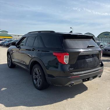 Agate Black Metallic 2021 Ford Explorer XLT