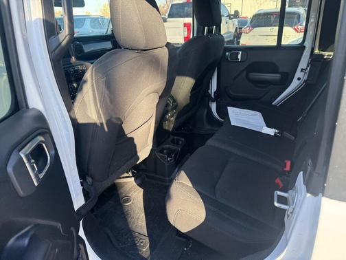 2020 Jeep Wrangler Unlimited Sport Altitude