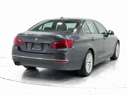 2016 BMW 528 i