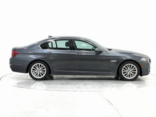 2016 BMW 528 i